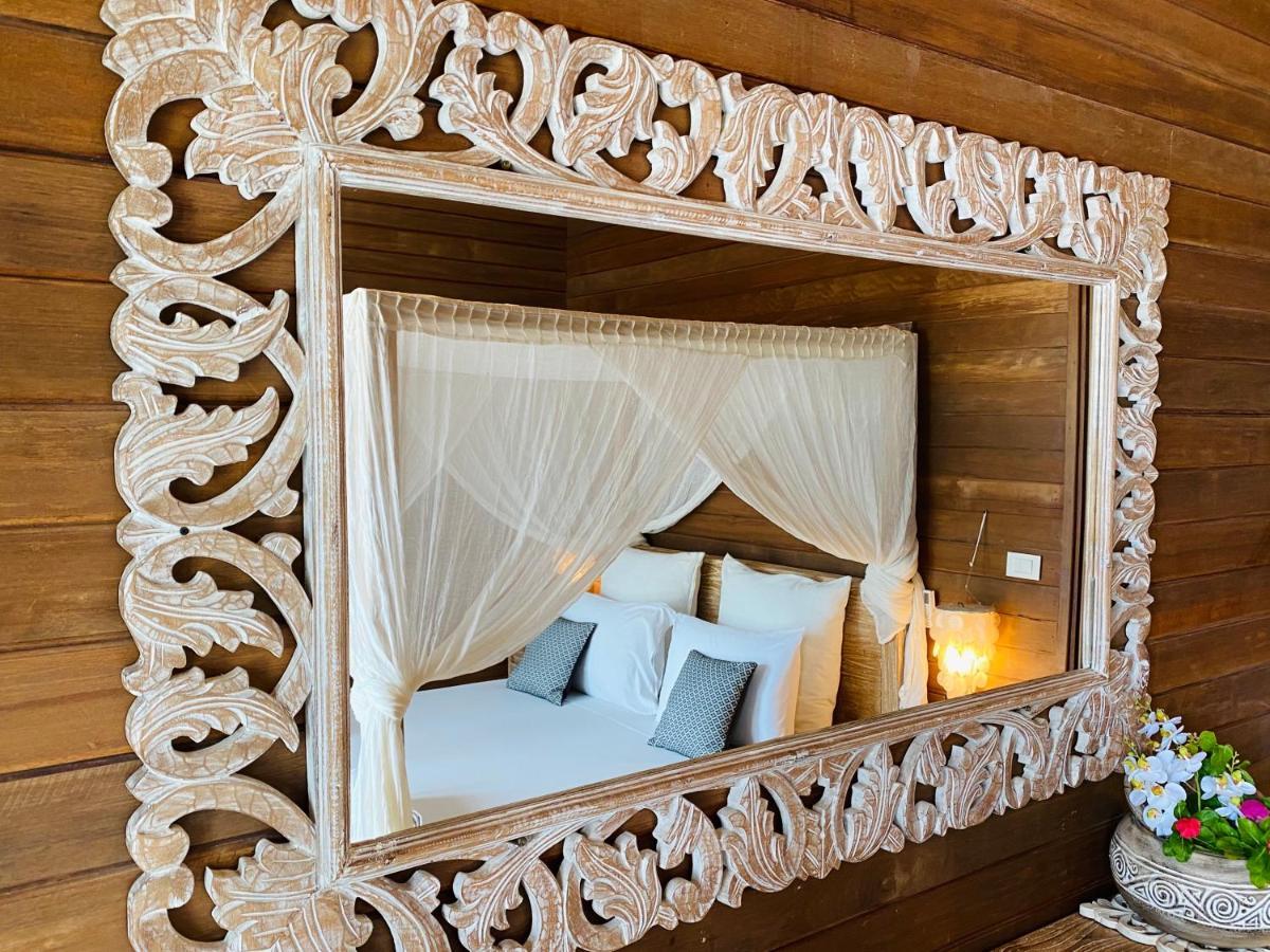 Met House Otel Thulusdhoo Dış mekan fotoğraf