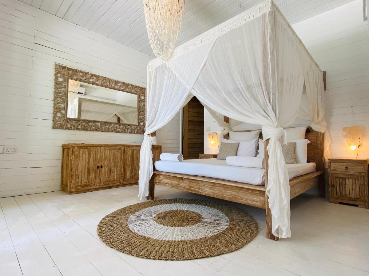 Met House Otel Thulusdhoo Dış mekan fotoğraf
